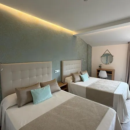 Marola Hotel 2*