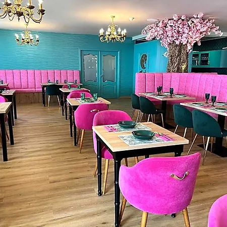 Marola Hotel 2*