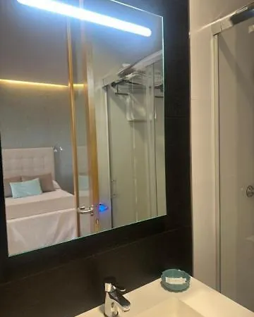 Hotel Marola
