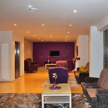 Marola Hotel 2*